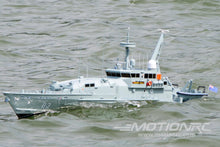 Lade das Bild in den Galerie-Viewer, Bancroft Armidale 1/50 Scale 1138mm (45&quot;) Royal Australian Navy Patrol Boat - RTR BNC1018-003
