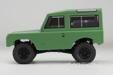 Lade das Bild in den Galerie-Viewer, Carisma MSA-1E Land Rover D Series II 1/24 Scale 4WD Crawler - RTR CIS85868
