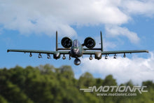 Lade das Bild in den Galerie-Viewer, Freewing A-10 Thunderbolt II V2 Twin 64mm High Performance EDF Jet - PNP FJ10621P
