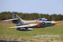 Lade das Bild in den Galerie-Viewer, Freewing F9F-8 Cougar Super Scale 80mm EDF with Gyro - PNP FJ22011P
