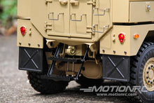Lade das Bild in den Galerie-Viewer, Heng Guan US Military MRAP Tan 1/12 Scale 6x6 Armored Tactical Vehicle - RTR HGN-P602PRO
