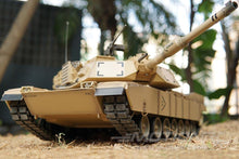Lade das Bild in den Galerie-Viewer, Heng Long USA M1A2 Abrams Professional Edition 1/16 Scale Battle Tank - RTR - (OPEN BOX) HLG3918-002(OB)
