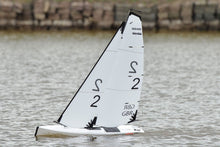 Load image into Gallery viewer, Joysway DragonFlite 95 V3 950mm (37.4&quot;) Racing Sailboat - RTR BNC1049-006
