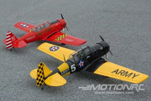 Lade das Bild in den Galerie-Viewer, Nexa AT-6 Texan Black 1540mm (60.6&quot;) Wingspan - ARF
