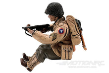 Lade das Bild in den Galerie-Viewer, Torro 1/16 Scale Figure Ford GPA Sargeant TORFG-10042
