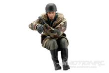 Lade das Bild in den Galerie-Viewer, Torro 1/16 Scale Figures Schwimmwagen Crew Set Paratrooper Winter TORFG-10067
