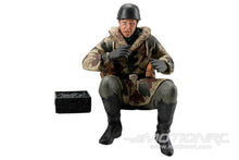 Lade das Bild in den Galerie-Viewer, Torro 1/16 Scale Figures Schwimmwagen Crew Set Paratrooper Winter TORFG-10067
