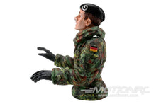 Lade das Bild in den Galerie-Viewer, Torro 1/16 Scale Half-figure Tank Commander Leopard TORFG-10046
