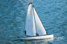Lade das Bild in den Galerie-Viewer, Bancroft DragonFlite 95 950mm (37.4&quot;) Racing Sailboat - PNP BNC1049-002
