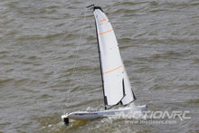 Load image into Gallery viewer, Bancroft DragonFlite 95 950mm (37.4&quot;) Racing Sailboat - PNP BNC1049-002
