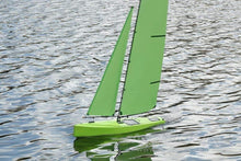 Load image into Gallery viewer, Bancroft RG65 Quickfire 650mm (26&quot;) Racing Sailboat - RTR BNC1013-004
