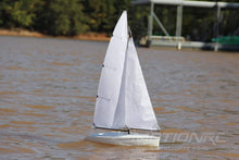 Load image into Gallery viewer, Bancroft Sportsail 550mm (22&quot;) Sailboat - RTR BNC1014-002
