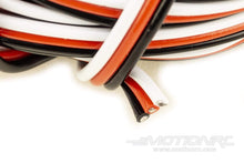Lade das Bild in den Galerie-Viewer, BenchCraft 22 Gauge Flat Servo Wire - White/Red/Black (5 Meters) BCT5003-012
