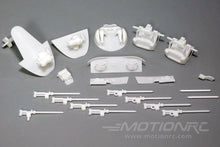 Lade das Bild in den Galerie-Viewer, FlightLine B-24 3D Plastic Parts Set FLW401119
