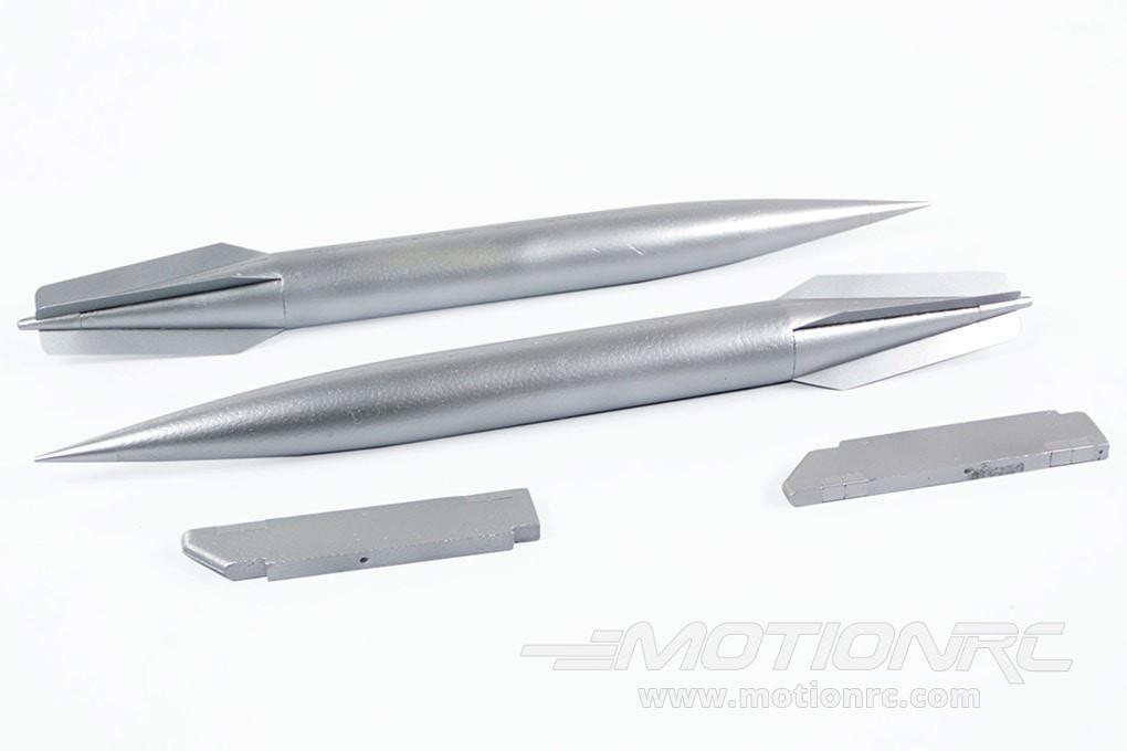 Freewing 80mm Mig-21 Drop Tanks and Pylons - Silver FJ2101105