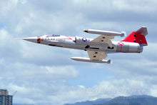 Lade das Bild in den Galerie-Viewer, Freewing F-104 Starfighter Silver 70mm EDF Jet - PNP FN20132P
