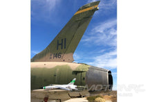 Lade das Bild in den Galerie-Viewer, Freewing F-105 Thunderchief 64mm EDF Jet - PNP FJ10911P
