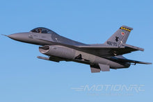 Lade das Bild in den Galerie-Viewer, Freewing F-16 V2 4S-Standard 70mm EDF Jet - PNP FJ21113P
