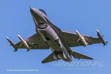 Lade das Bild in den Galerie-Viewer, Freewing F-16 V2 6S 70mm EDF Jet - PNP FJ21111P

