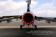 Lade das Bild in den Galerie-Viewer, Freewing F-16C Super Scale 90mm EDF Jet - ARF PLUS FJ30611A+
