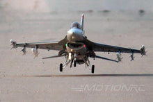 Lade das Bild in den Galerie-Viewer, Freewing F-16C Super Scale High Performance 90mm EDF Jet - PNP FJ30613P
