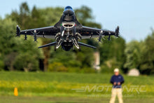 Lade das Bild in den Galerie-Viewer, Freewing F-16C Super Scale High Performance 90mm EDF Jet - PNP FJ30613P
