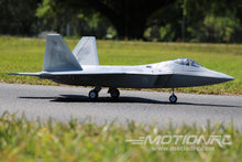 Lade das Bild in den Galerie-Viewer, Freewing F-22 Raptor V2 High Performance 4S 64mm EDF Jet - PNP FJ10513P
