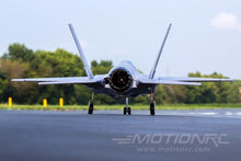 Lade das Bild in den Galerie-Viewer, Freewing F-35 Lightning II V2 70mm EDF Thrust Vectoring Jet - PNP FJ20111P
