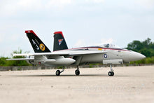 Lade das Bild in den Galerie-Viewer, Freewing F/A-18E Hornet V2 90mm EDF Thrust Vectoring Jet - PNP FJ30211P
