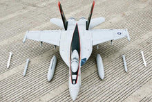 Lade das Bild in den Galerie-Viewer, Freewing F/A-18E Hornet V2 90mm EDF Thrust Vectoring Jet - PNP FJ30211P
