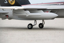 Lade das Bild in den Galerie-Viewer, Freewing F/A-18E Hornet V2 90mm EDF Thrust Vectoring Jet - PNP FJ30211P
