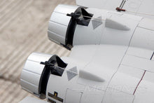 Lade das Bild in den Galerie-Viewer, Freewing F/A-18E Hornet V2 90mm EDF Thrust Vectoring Jet - PNP FJ30211P
