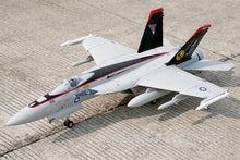 Lade das Bild in den Galerie-Viewer, Freewing F/A-18E Hornet V2 90mm EDF Thrust Vectoring Jet - PNP FJ30211P
