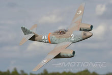 Lade das Bild in den Galerie-Viewer, Freewing Messerschmitt Me 262 Twin 70mm EDF Jet - PNP FJ30411P
