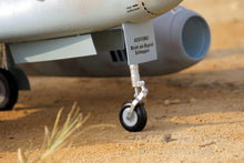 Lade das Bild in den Galerie-Viewer, Freewing Messerschmitt Me 262 Twin 70mm EDF Jet - PNP FJ30411P
