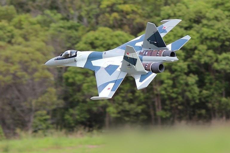 Freewing SU-35 Gray Camo Twin High Performance 70mm EDF Thrust Vectoring Jet - PNP FJ30313P