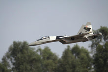 Lade das Bild in den Galerie-Viewer, Freewing SU-35 Gray Camo Twin High Performance 70mm EDF Thrust Vectoring Jet - PNP FJ30313P
