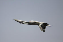 Lade das Bild in den Galerie-Viewer, Freewing SU-35 Gray Camo Twin High Performance 70mm EDF Thrust Vectoring Jet - PNP FJ30313P
