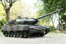 Lade das Bild in den Galerie-Viewer, Heng Long German Leopard 2A6 Professional Edition 1/16 Scale Battle Tank - RTR
