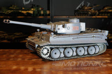Lade das Bild in den Galerie-Viewer, Heng Long German Tiger 1 Professional Edition 1/16 Scale Heavy Tank - RTR
