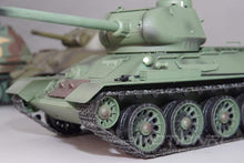 Lade das Bild in den Galerie-Viewer, Heng Long Soviet Union T-34 Upgrade Edition 1/16 Scale Medium Tank - RTR
