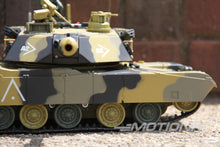 Lade das Bild in den Galerie-Viewer, Heng Long USA M1A2 Abrams 1/24 Scale Airsoft and Infrared Battle Tank - RTR HLG3816-001
