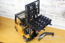 Lade das Bild in den Galerie-Viewer, Huina C2P3000 1/10 Scale Forklift - RTR HUA1577-001
