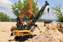 Lade das Bild in den Galerie-Viewer, Huina SAN50T 1/14 Scale Mobile Crane - RTR HUA1572-001
