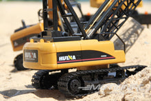 Lade das Bild in den Galerie-Viewer, Huina SAN50T 1/14 Scale Mobile Crane - RTR HUA1572-001

