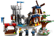 Lade das Bild in den Galerie-Viewer, LEGO Creator 3-In-1 Medieval Castle 31120
