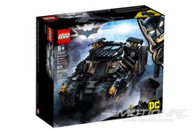Lade das Bild in den Galerie-Viewer, LEGO DC Batman™ Batmobile™ Tumbler: Scarecrow™ Showdown 76239
