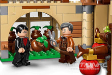Lade das Bild in den Galerie-Viewer, LEGO Harry Potter Hogwarts Astronomy Tower 75969
