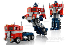 Lade das Bild in den Galerie-Viewer, LEGO Icons Optimus Prime 10302
