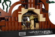 Load image into Gallery viewer, LEGO Star Wars Dagobah Jedi Training Diorama 75330
